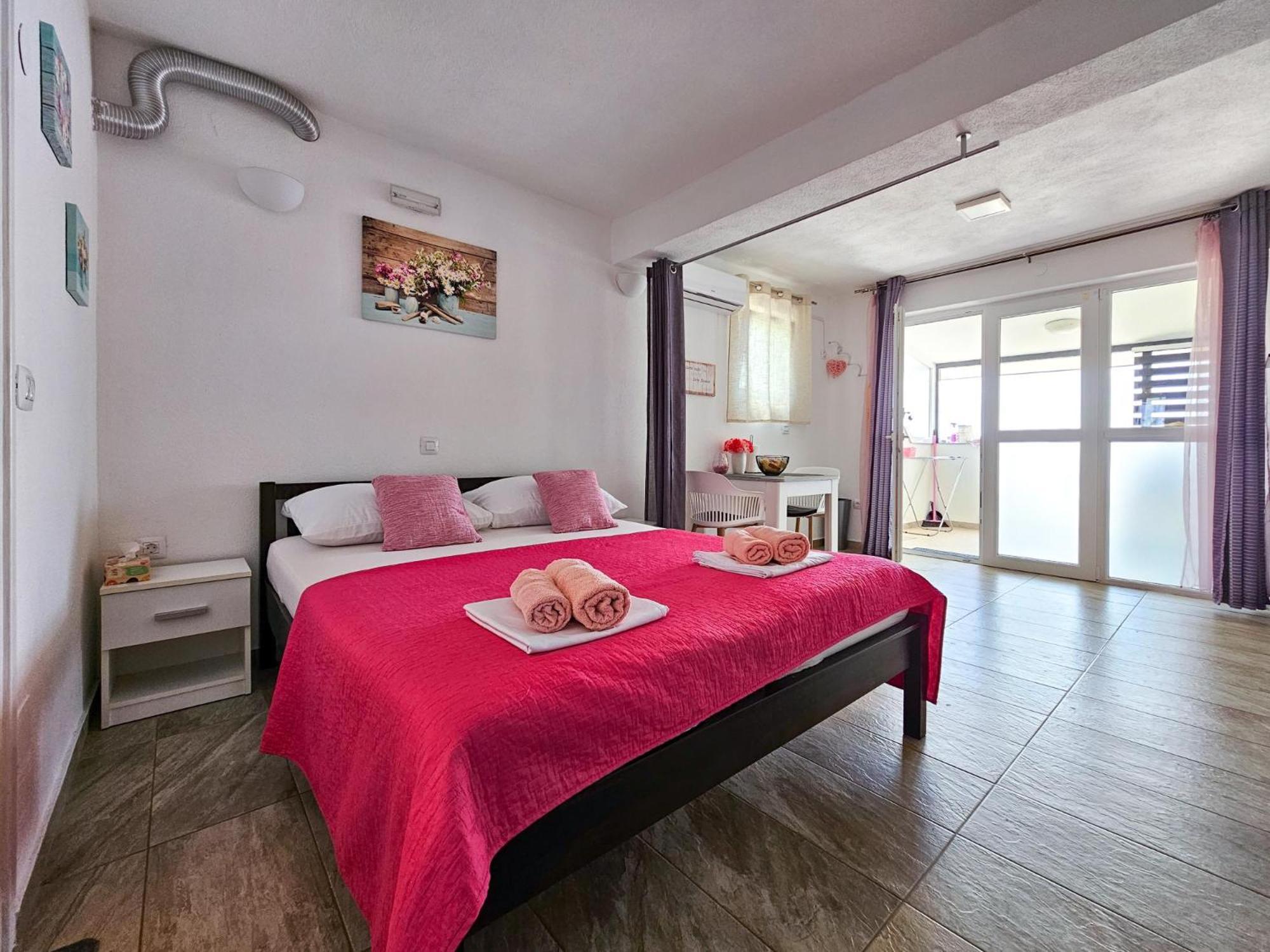 Apartments Maja I Ante Senj  Luaran gambar