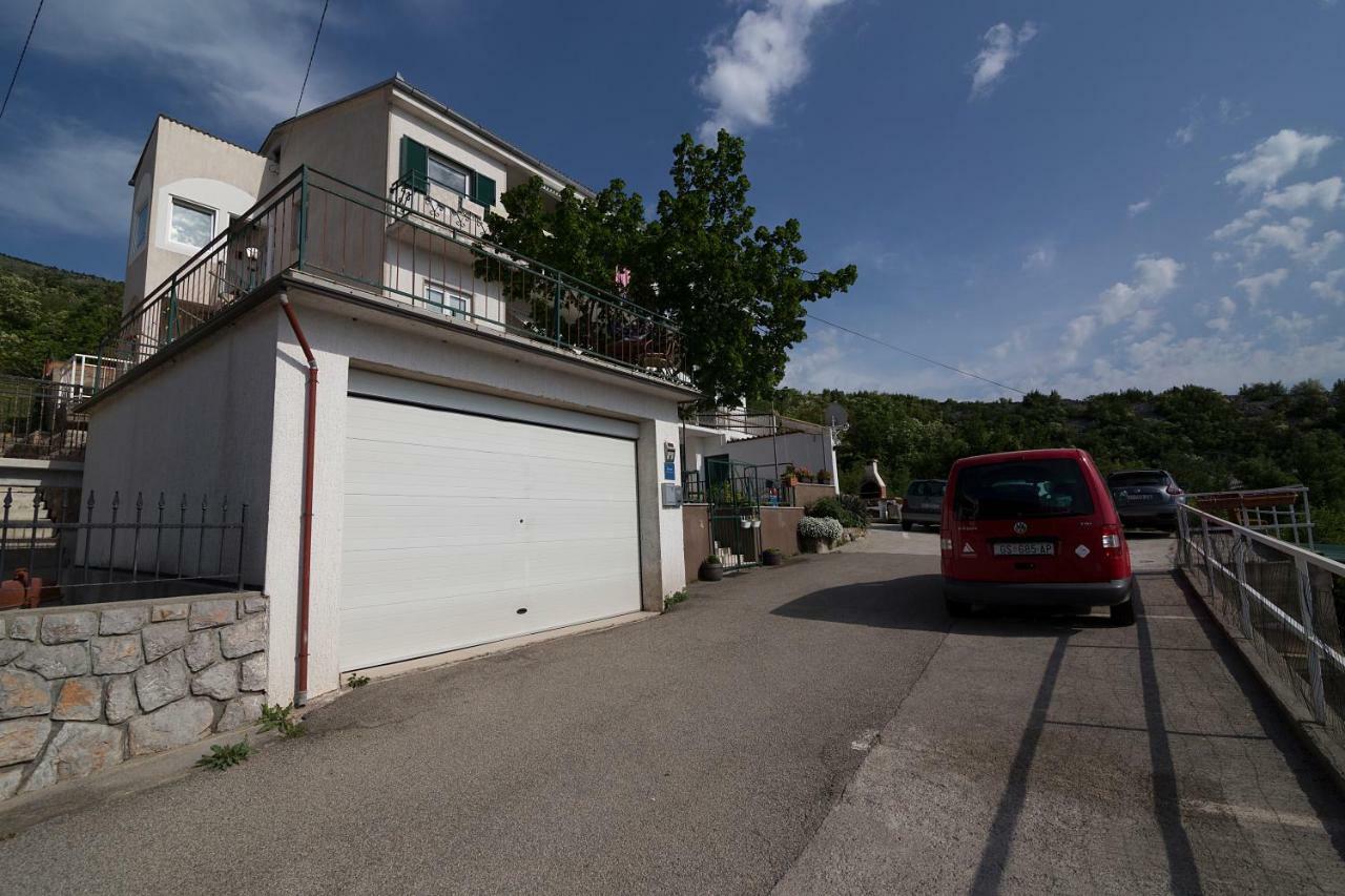 Apartments Maja I Ante Senj  Luaran gambar